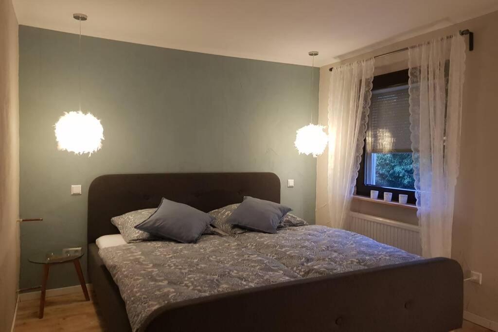 Altes Schreiner Haus In Der Vulkaneifel Brockscheid Extérieur photo